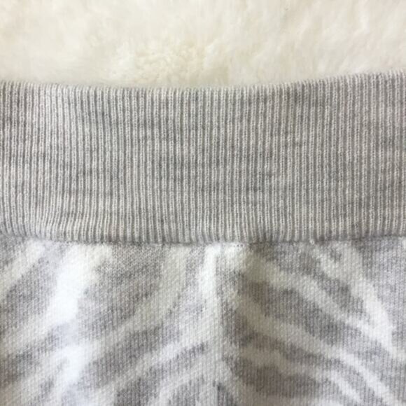 Anthropologie Gray Zebra Ruffled Knit Skirt - Picture 11 of 14